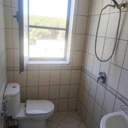 Apartment Ledio's Spille *